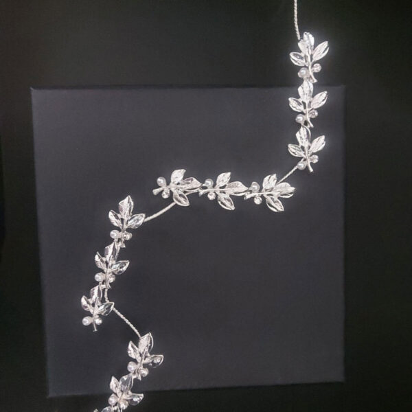 Ro Accessories Νυφική Κουάφ  Φύλλα Με Στρας & Πέρλα Λεπτομέρειες 32 Cm 30-0001 Ασημί