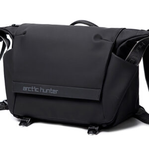 ARCTIC HUNTER τσάντα ώμου K00152 με θήκη tablet, 13L, μαύρη
