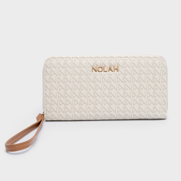 Kallia White