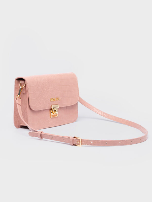 Enriketa Pink
