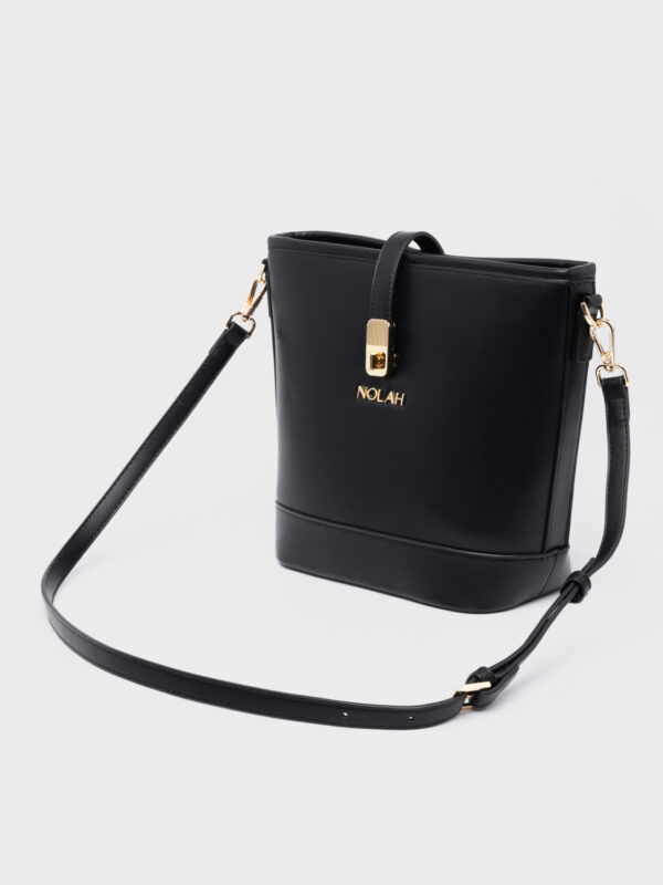 Evelina Black Light Gold