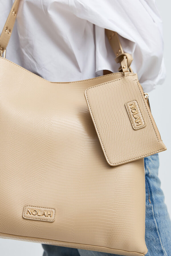 Ivana Beige