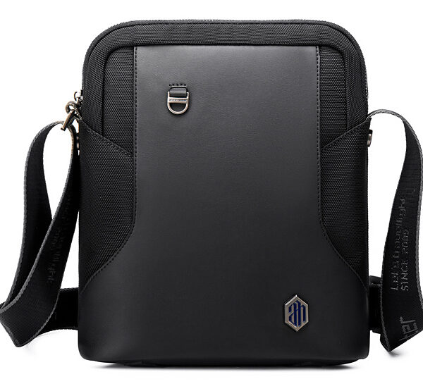 ARCTIC HUNTER τσάντα ώμου K00096, με θήκη tablet, 4L, μαύρη