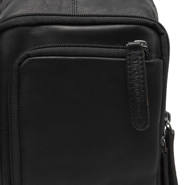 Chesterfield Leather Crossbody Bag Riga Black