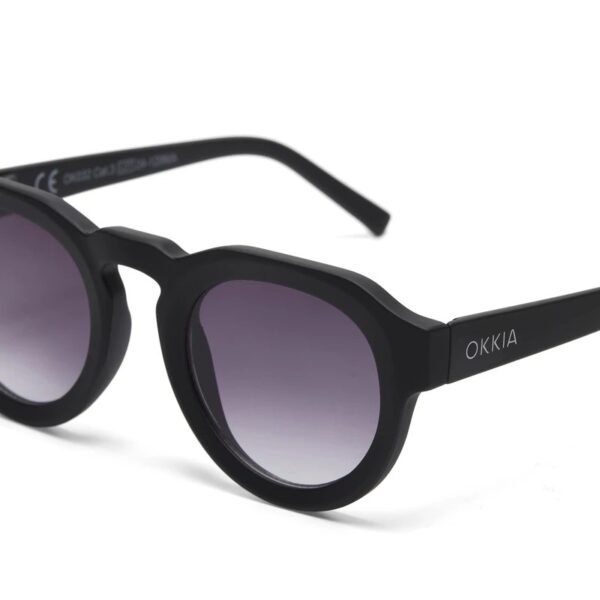 Zeno Round - Black
