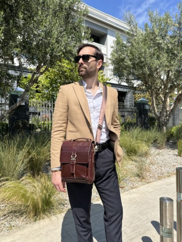 Δερμάτινο τσαντάκι ώμου Bull Captain  DJB 302 καφέ