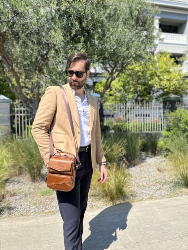 Δερμάτινο τσαντάκι ώμου Bull Captain  DJB 040 καφέ